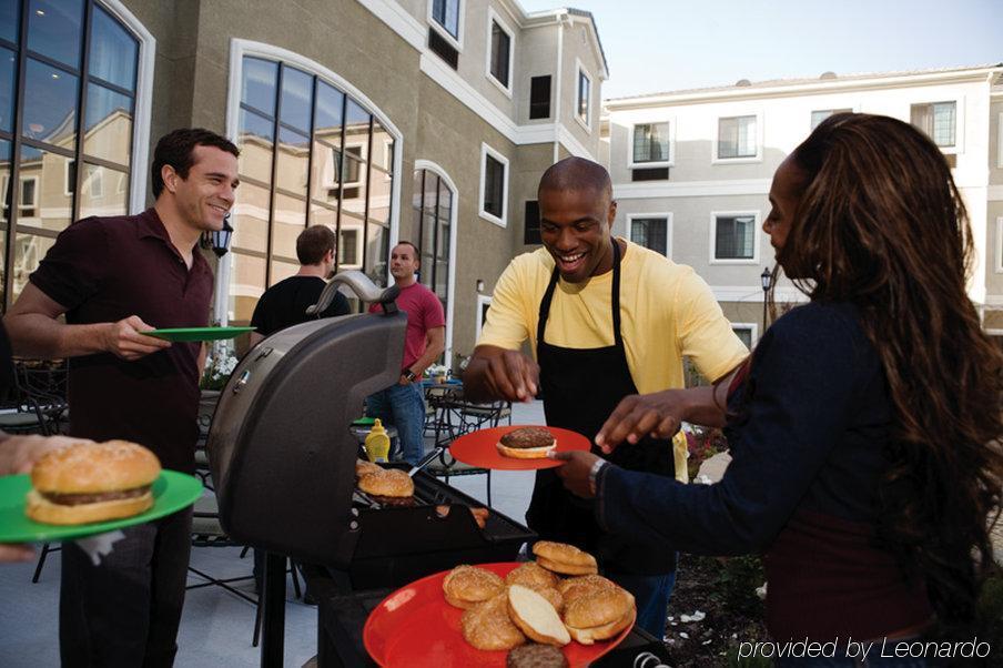 Staybridge Suites Oklahoma City By Ihg Restaurant photo
